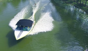 SansRival - water skiing - Swiss Ski Resort - Florida - USA - waterskier and boat - watersport - waterski - video
